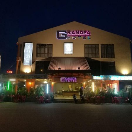 Grandpa Hotel Port Dickson Dış mekan fotoğraf