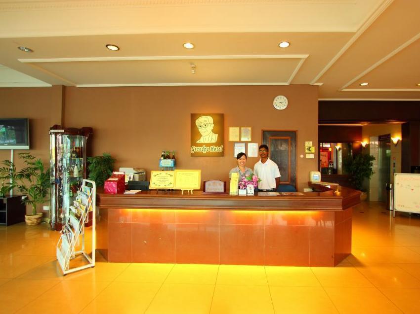 Grandpa Hotel Port Dickson Dış mekan fotoğraf