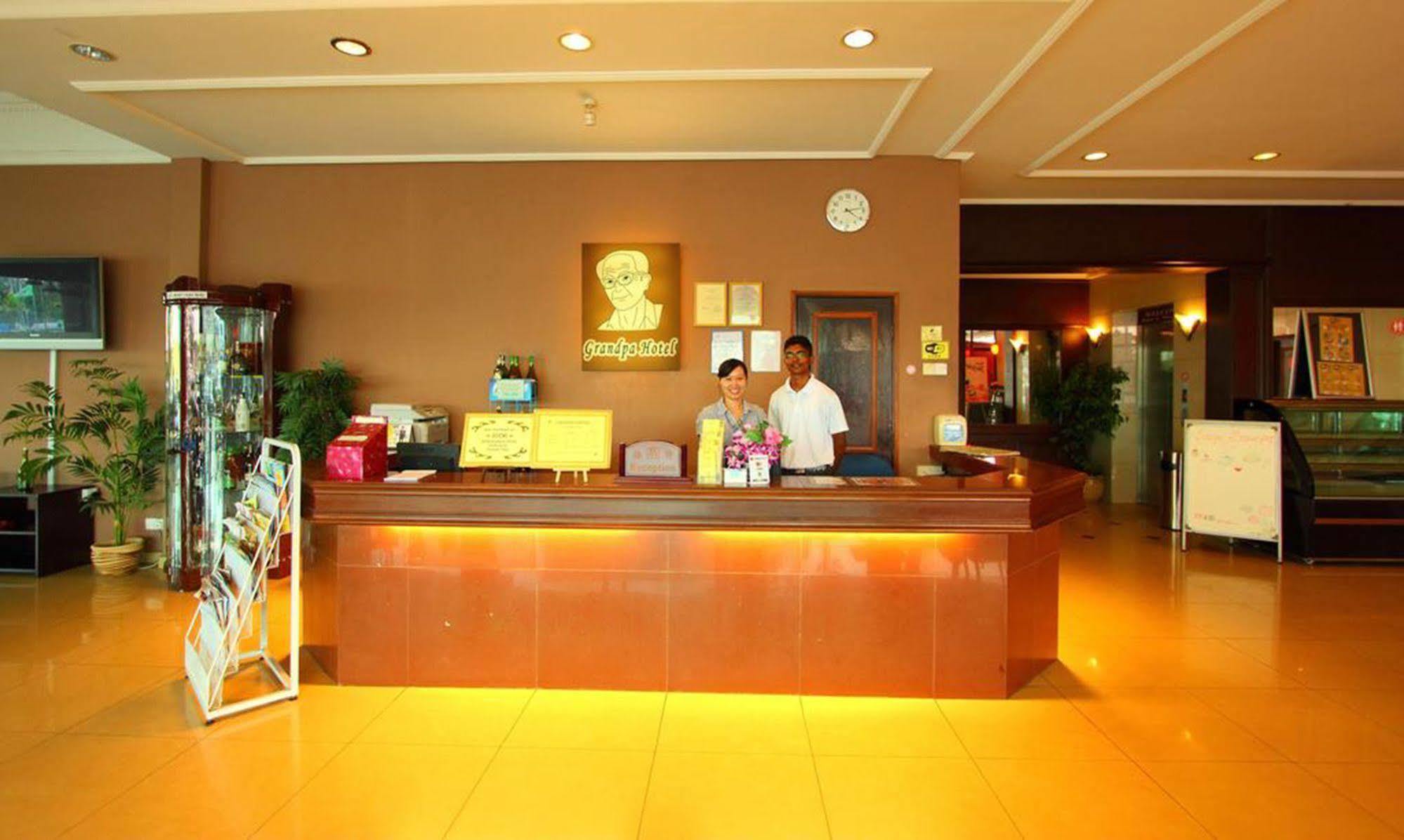 Grandpa Hotel Port Dickson Dış mekan fotoğraf